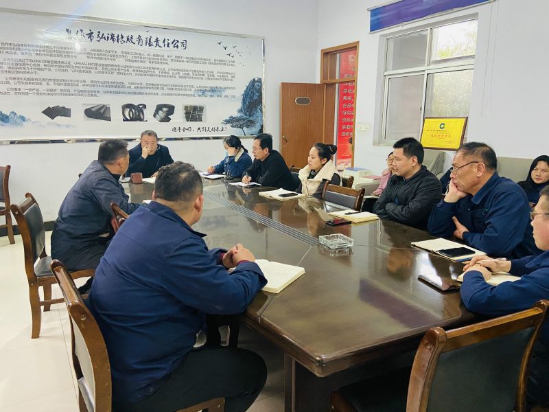 奉獻(xiàn)愛(ài)心，我們?cè)谛袆?dòng)